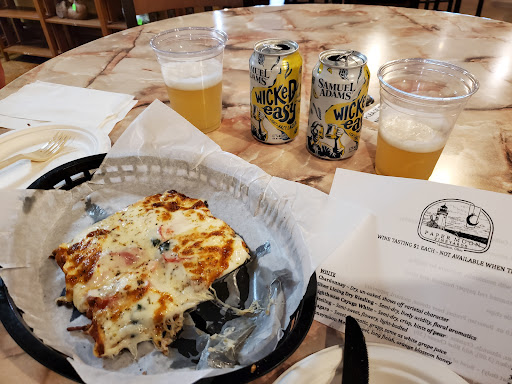 Winery «Paper Moon Vineyards», reviews and photos, 2008 State Rd, Vermilion, OH 44089, USA