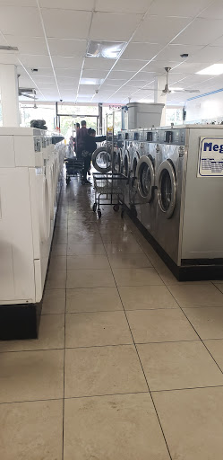 Laundromat «24/7 Laundry», reviews and photos, 11108 Whittier Blvd, Whittier, CA 90606, USA