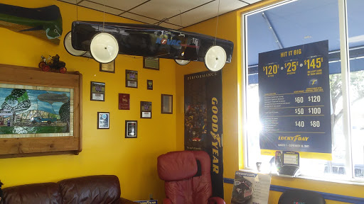 Tire Shop «KOVAC AUTO», reviews and photos, 2770 Davie Rd, Davie, FL 33314, USA