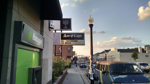 Bar «Ace of Cups», reviews and photos, 2619 N High St, Columbus, OH 43202, USA