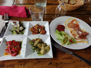 Photo n°54 de Restaurant Le Tournepique à Castelnaud-la-Chapelle ()