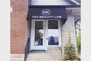 Mix Beauty Lab image