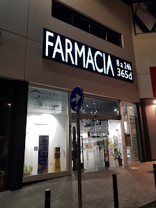 Farmacia Gines Plaza Av. de la Industria, 6A, 41960 Gines, Sevilla, España