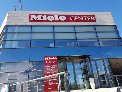 Miele Center