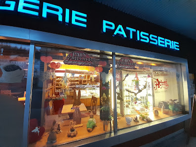 Boulangerie Pâtisserie Confiserie Achini Rue du Temple 1, 2400 Le Locle, Suisse
