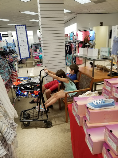 Department Store «Belk», reviews and photos, 100 Mall Blvd #200, Brunswick, GA 31525, USA