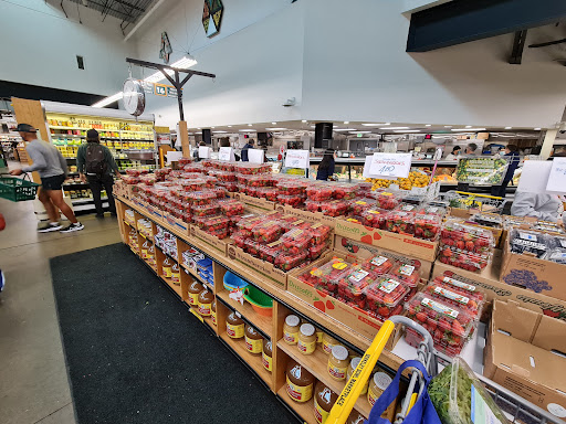 Supermarket «Berkeley Bowl West», reviews and photos, 920 Heinz Ave, Berkeley, CA 94710, USA