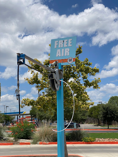 Car Wash «Bee Clean Car Wash #4», reviews and photos, 5810 Village Park, San Antonio, TX 78250, USA