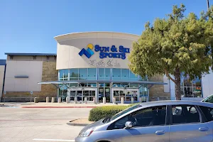 Shops At Stonebriar image