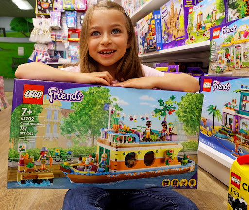 Toy Store «New Canaan Toy Store», reviews and photos, 94 Park St, New Canaan, CT 06840, USA