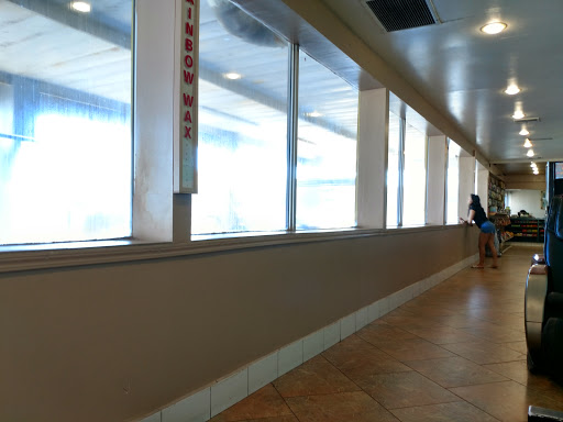 Car Wash «Walnut-Hill Hand Car Wash», reviews and photos, 1465 E Walnut St, Pasadena, CA 91106, USA