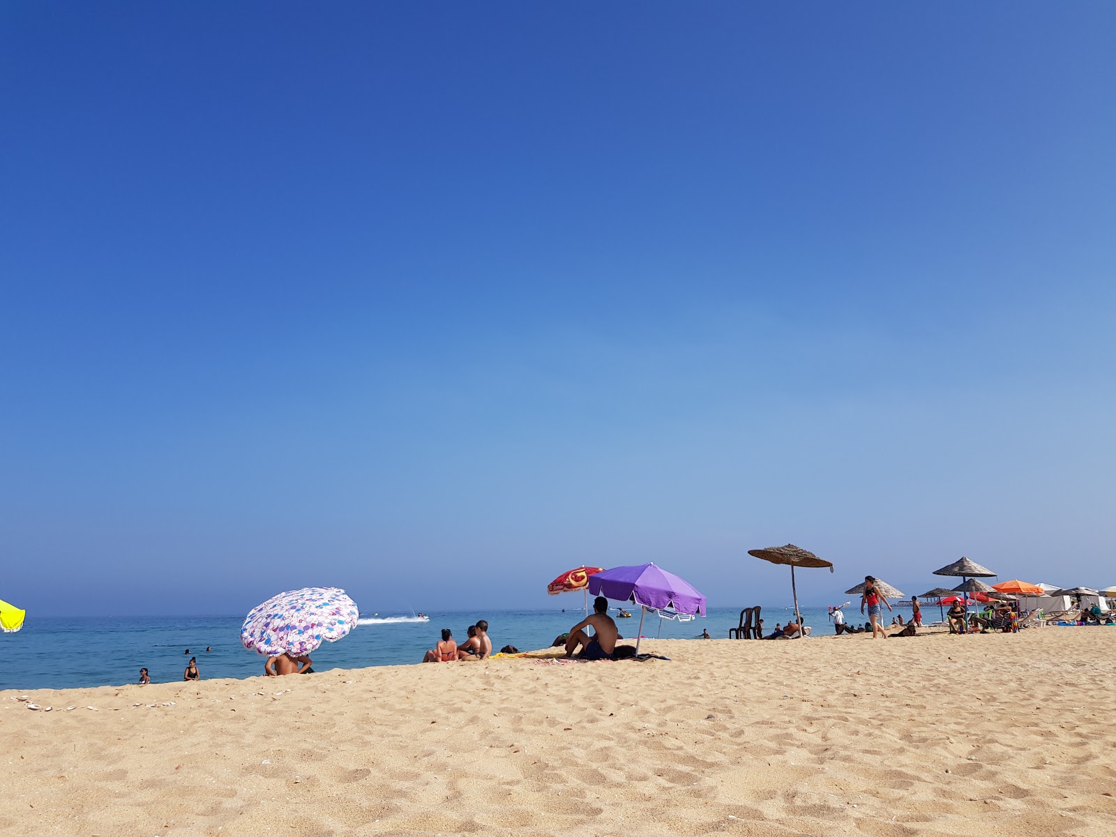 Foto van Restinga plage met recht en lang