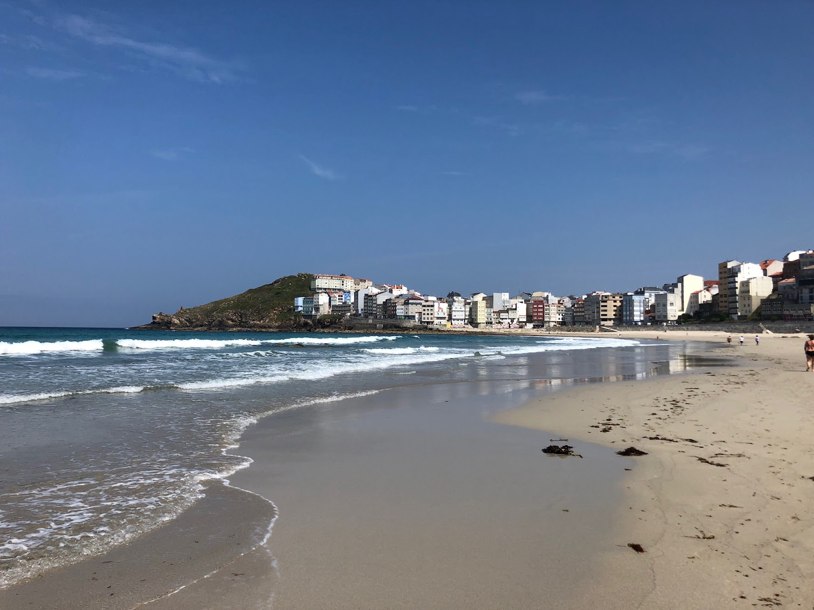 Fotografija Praia de Area Maior z beli fini pesek površino