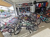 Ciclos Martin Bike Center en Caleta de Vélez