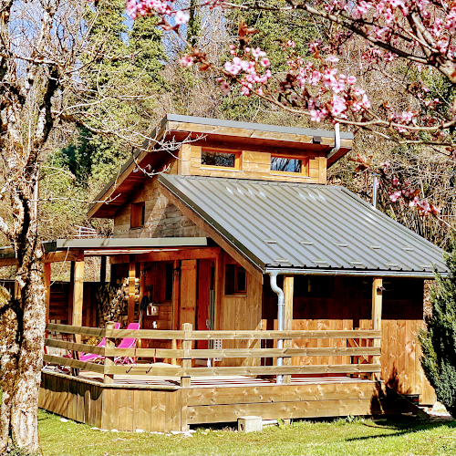 Chalets du hameau des cascades à Bonlieu