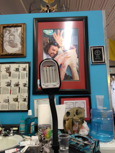 Tattoo Shop «Hall of Tattoos», reviews and photos, 328 E Main St, Norman, OK 73069, USA
