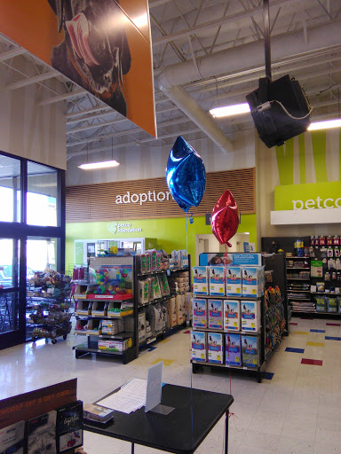 Pet Supply Store «Petco Animal Supplies», reviews and photos, 8580 Firestone Blvd, Downey, CA 90241, USA