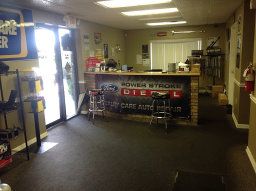 Auto Repair Shop «Quality Care Auto Repair», reviews and photos, 2280 Bruner Ln, Fort Myers, FL 33912, USA