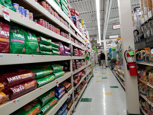 Pet Supply Store «Pet Supplies Plus», reviews and photos, 5348 Dixie Hwy, Waterford Twp, MI 48329, USA