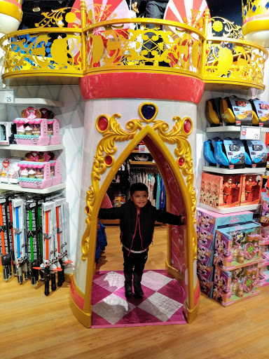 Toy Store «Disney Store», reviews and photos, 4325 Glenwood Ave, Raleigh, NC 27612, USA