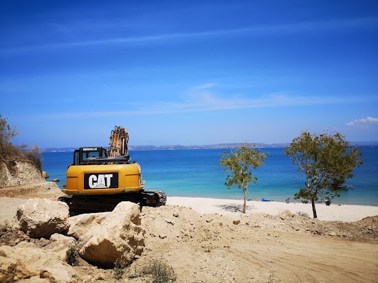 Bukit Berora Beach