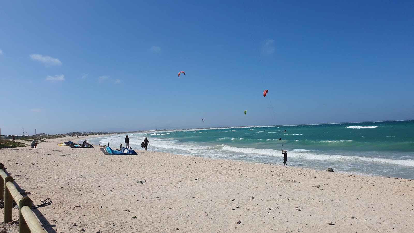 Struisbaai Main beach'in fotoğrafı çok temiz temizlik seviyesi ile