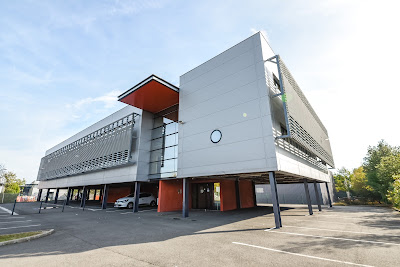 BBS AEROPORT Location de bureaux et de salles de réunion à Mérignac - RESEAU TBC à Mérignac