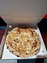Plats et boissons du Pizzas à emporter Distributeur pizza le savoyard à Bouaye - n°1