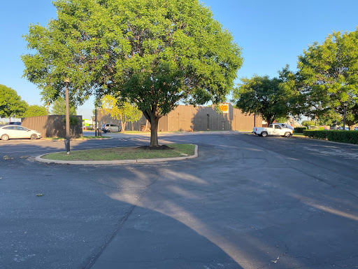 American Restaurant «Cracker Barrel Old Country Store», reviews and photos, 800 N Interstate Dr, Norman, OK 73072, USA