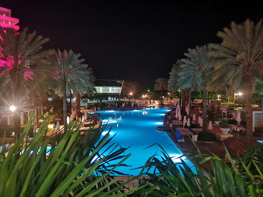 Shopping Mall «Fontainebleau Shops», reviews and photos, 4441 Collins Ave, Miami Beach, FL 33140, USA