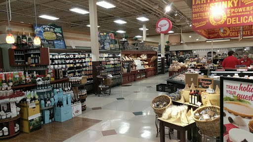 Grocery Store «Kroger Fresh Fare», reviews and photos, 60 Worthington Mall, Worthington, OH 43085, USA