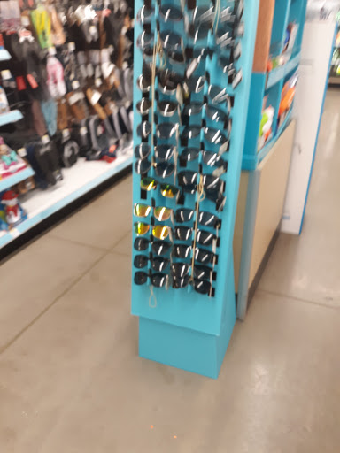 Drug Store «Walgreens», reviews and photos, 2 Gordons Corner Rd, Englishtown, NJ 07726, USA