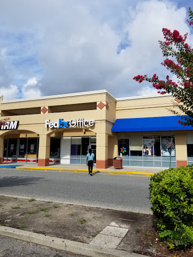 Print Shop «FedEx Office Print & Ship Center», reviews and photos, 150 S State Rd 434 #1091, Altamonte Springs, FL 32714, USA
