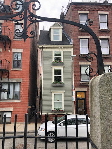 Tourist Attraction «Ghosts & Gravestones», reviews and photos, 136 Atlantic Ave, Boston, MA 02110, USA