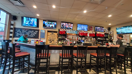 Sports Bar «West Side Stadium Cafe», reviews and photos, 112 Congress St, Saratoga Springs, NY 12866, USA