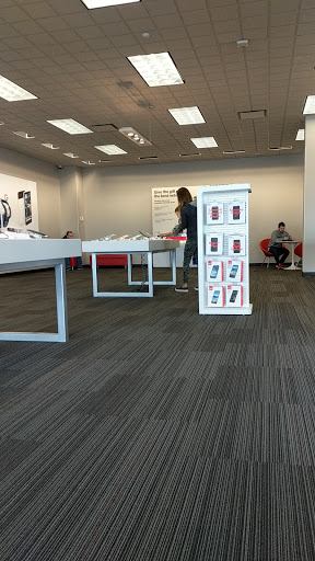 Cell Phone Store «Verizon», reviews and photos, 987 W 500 N #107, American Fork, UT 84003, USA