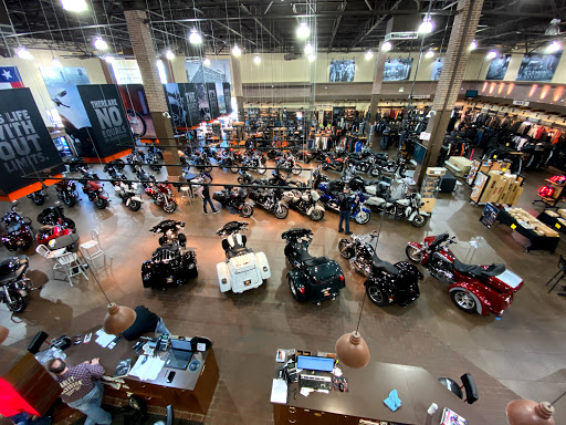 Harley-Davidson Dealer «Maverick Harley-Davidson», reviews and photos, 1845 N Interstate 35E, Carrollton, TX 75006, USA