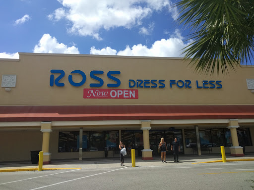 Clothing Store «Ross Dress for Less», reviews and photos, 13300 S Cleveland Ave, Fort Myers, FL 33907, USA