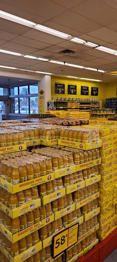 Shopping Mall «Central Shopping Plaza», reviews and photos, 3825 NW 7th St, Miami, FL 33126, USA