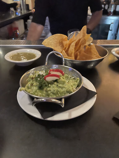 Chips and guacamole 