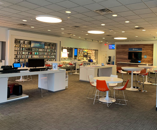 Cell Phone Store «AT&T», reviews and photos, 2460 FL-580, Clearwater, FL 33761, USA
