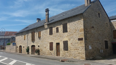 L'Hotel du Grand Faubourg à Sévérac-d'Aveyron