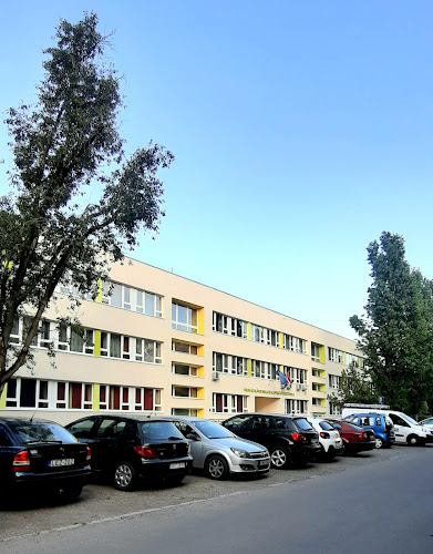 Tabán Általános Iskola - Iskola