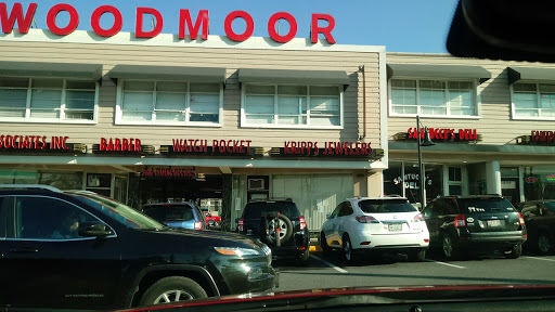 Shopping Mall «Woodmoor Shopping Center», reviews and photos, 10115 Colesville Rd, Silver Spring, MD 20901, USA