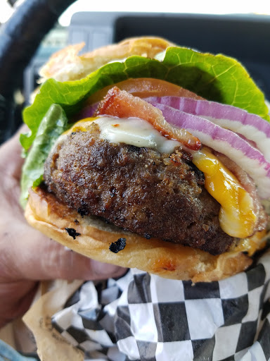 Barbecue Restaurant «Warthog Barbeque Pit», reviews and photos, 4921 20th St E, Fife, WA 98424, USA