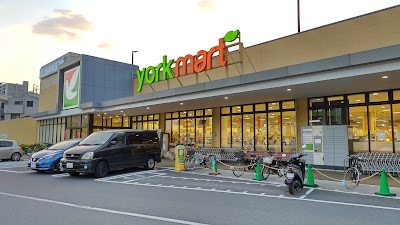 ヨークフーズ 戸塚深谷町店