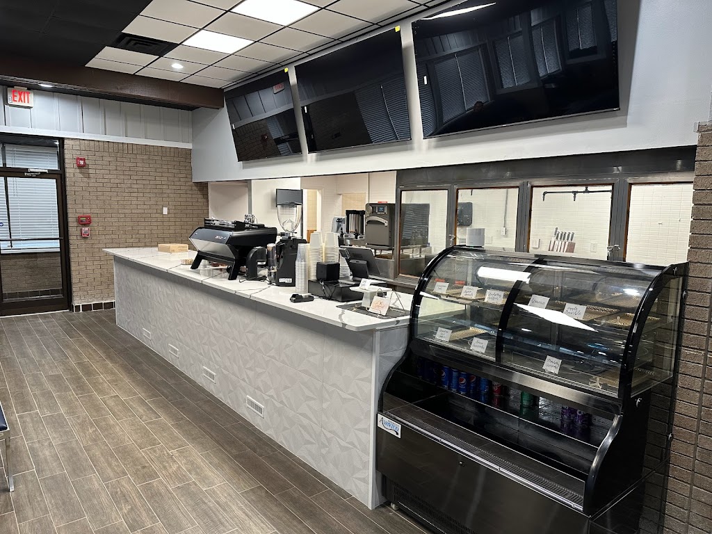 Jay's Coffee & Cuisine 38053