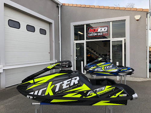 Magasin d'équipements et accessoires nautiques MX100 Factory Parempuyre