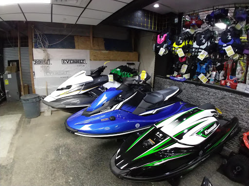 Motorcycle Dealer «Crossroad Powersports», reviews and photos, 8738 West Chester Pike, Upper Darby, PA 19082, USA