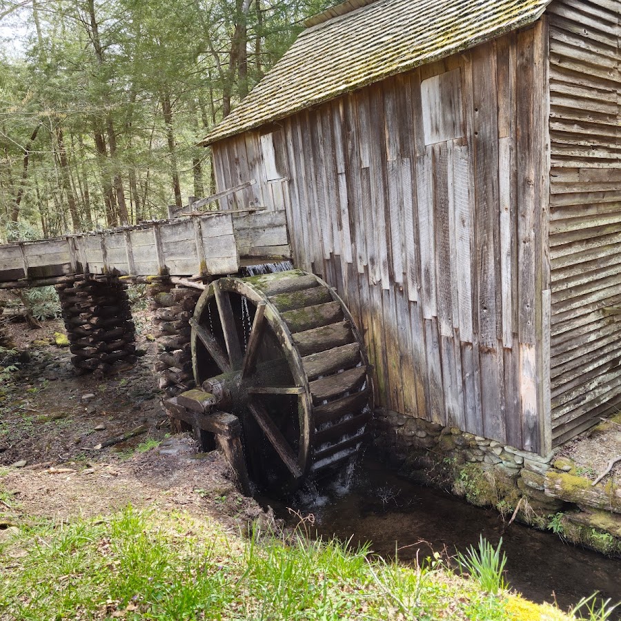Cades Cove Historical Grist Mill